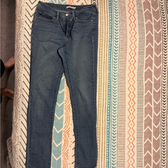 Women's Levi’s 311 Shaping Skinny Jeans - Picture 1 of 4